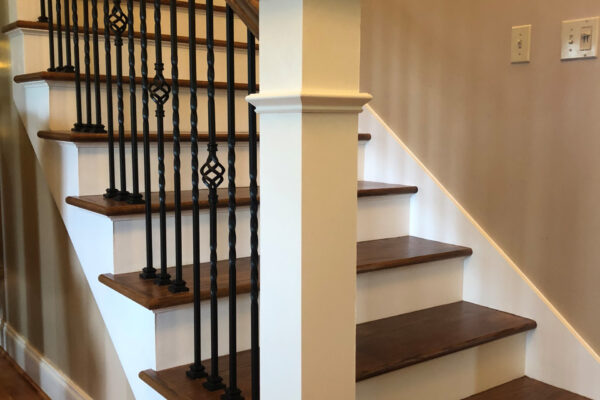 2018-stairs-remodel-wayne-workman-construction-inc-img_2341eb720f0ca11c_14-3201-1-90d4b31
